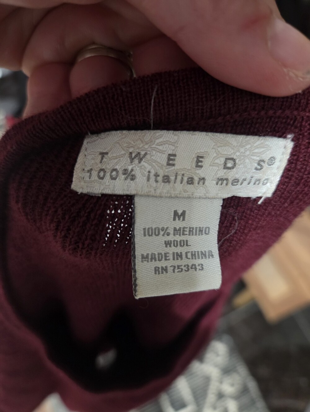 Vintage Tweeds 100% Italian Merino Wool Burgundy Crewneck Sweater Medium - Picture 2 of 14